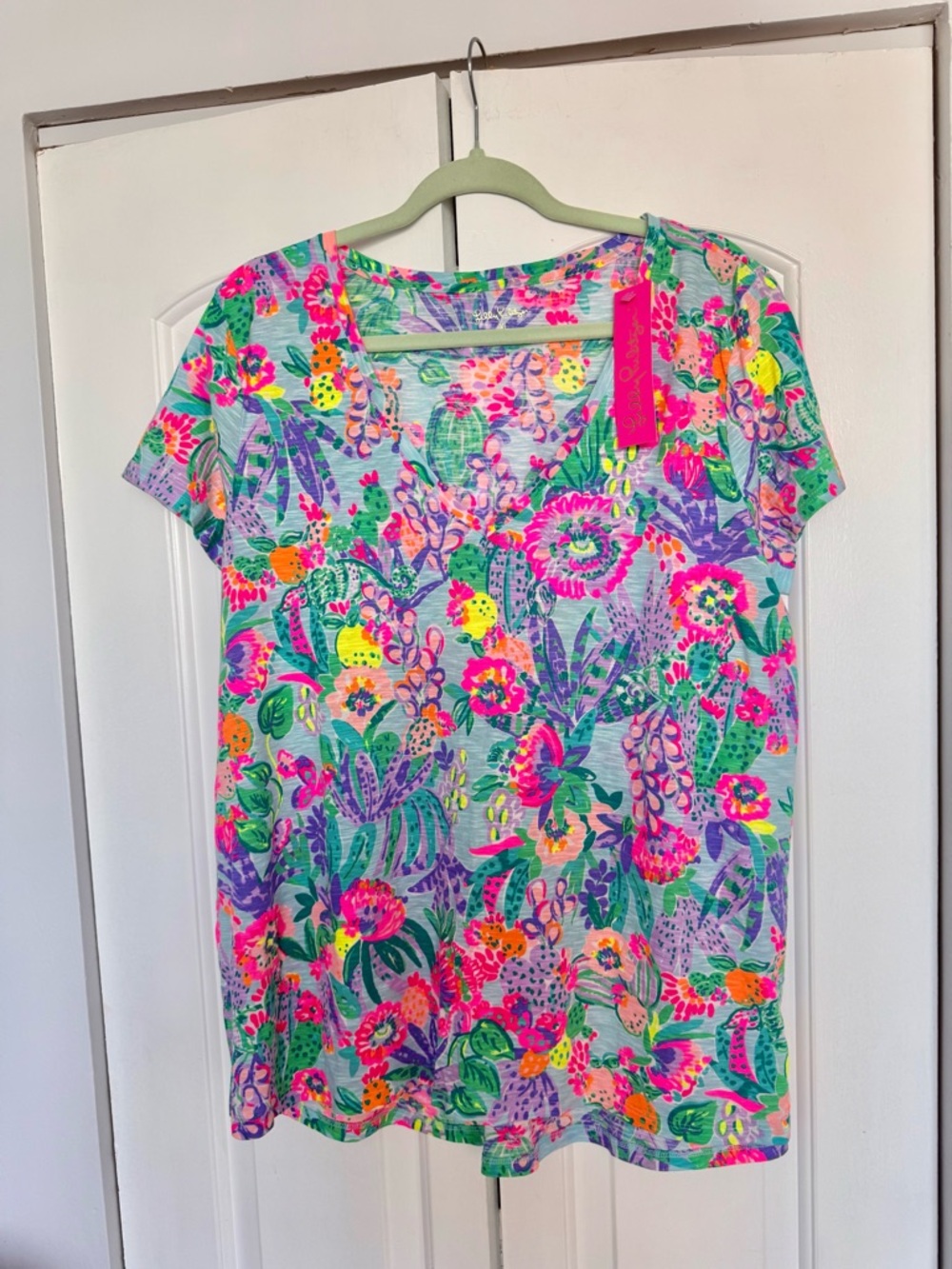 NWT Lilly Pulitzer Etta V-Neck Multi Me And My  Zesty Top Size XL tshirt